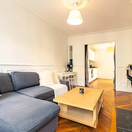 6 Guests Flat - Montparnasse Parigi